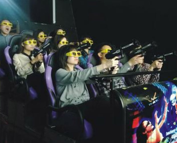 VR台风7D多人对战互动影院